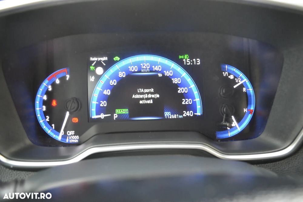 Toyota Corolla 1.8 HSD Dynamic - 17