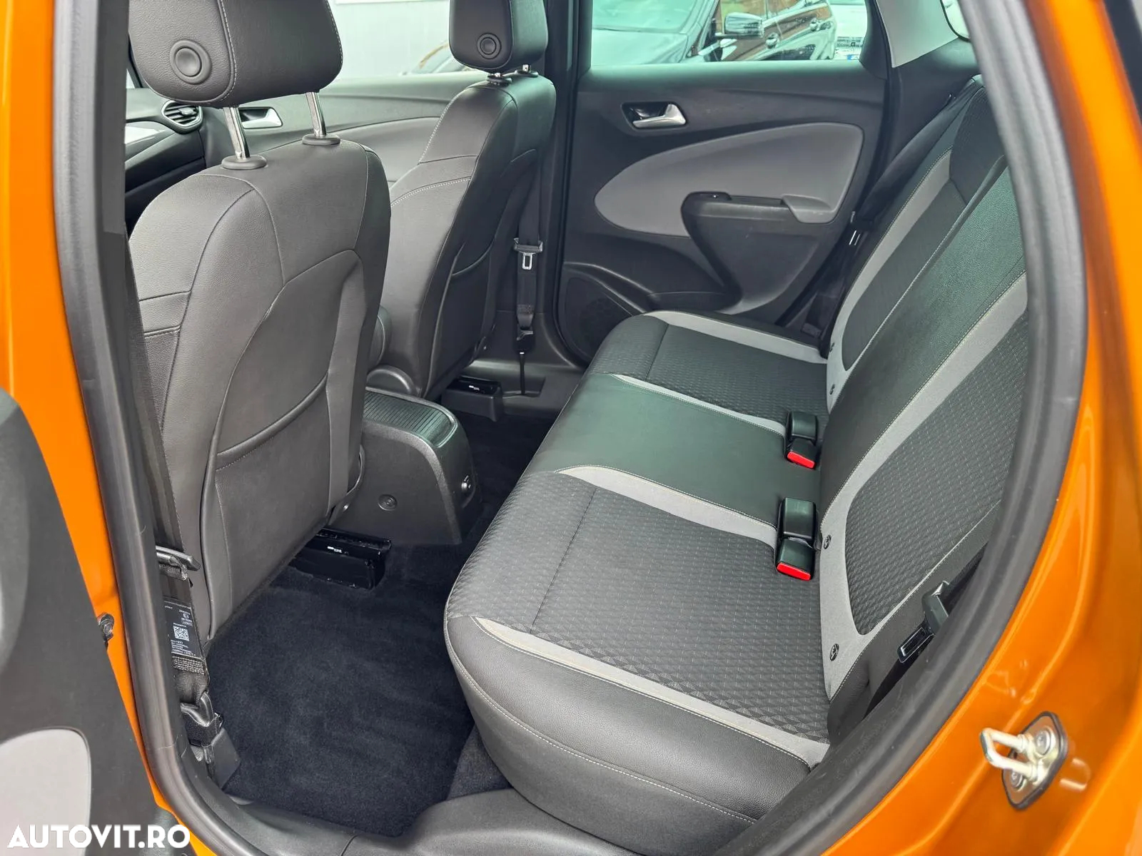 Opel Crossland X 1.6 Diesel Start/Stop Innovation - 14