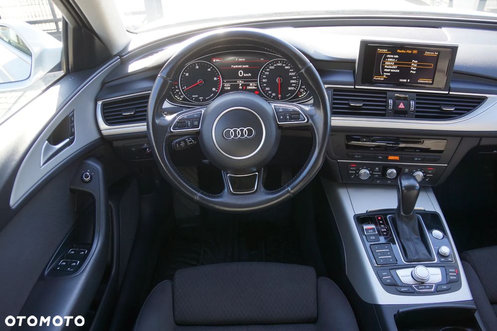 Audi A6 Avant 2.0 TDI quattro S tronic - 12