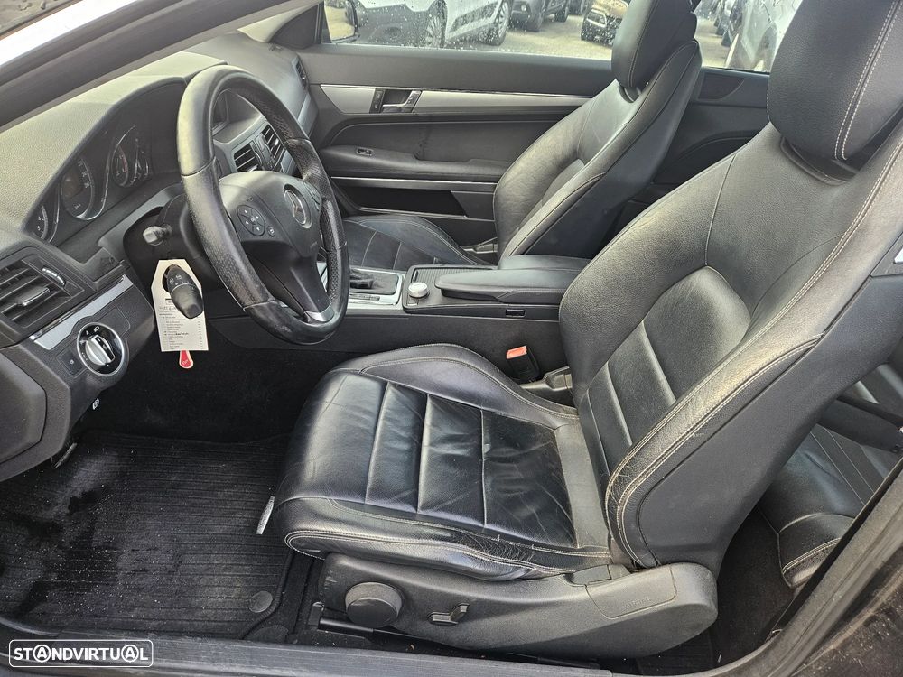 Mercedes-Benz E 250 CDi Avantgarde BlueEfficiency Auto - 4