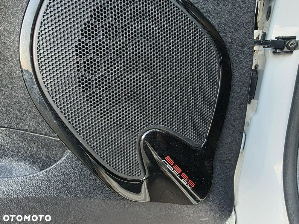 Renault Clio 1.2 16V 75 LIMITED - 16