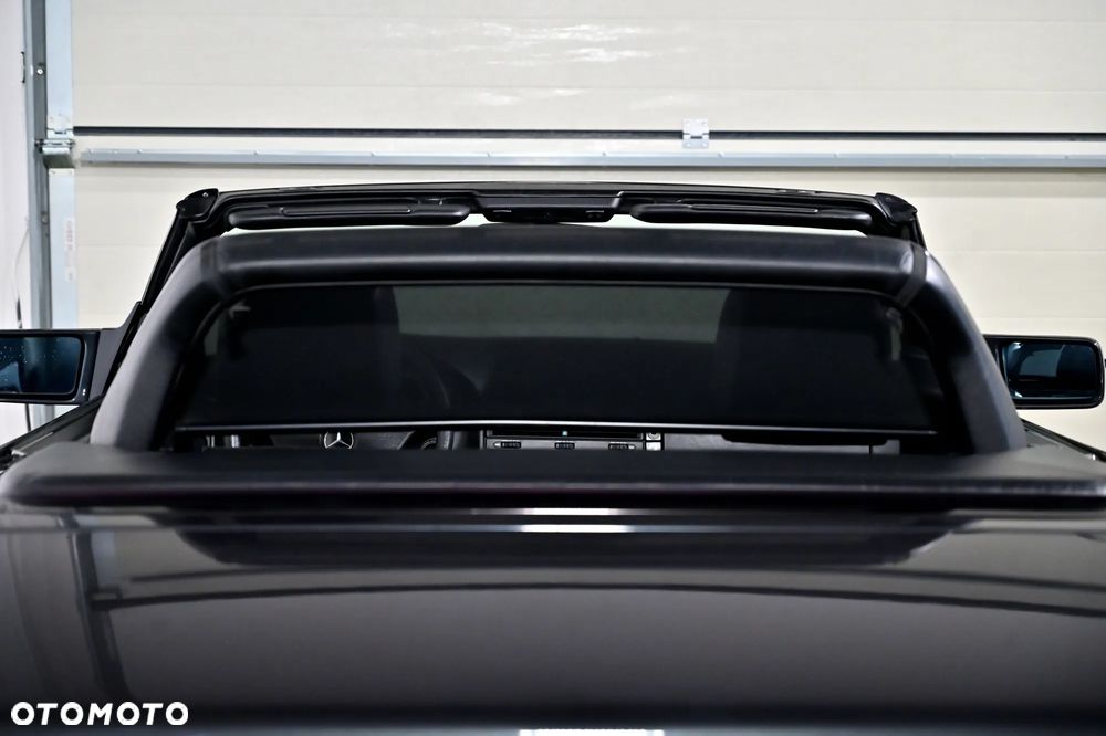 Mercedes-Benz SL - 17