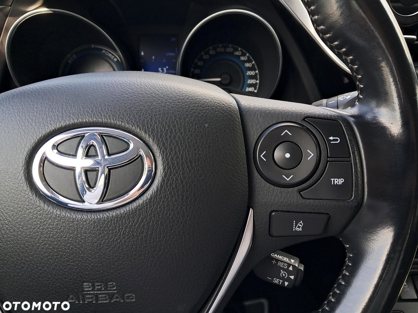 Toyota Auris Hybrid 135 Freestyle - 19