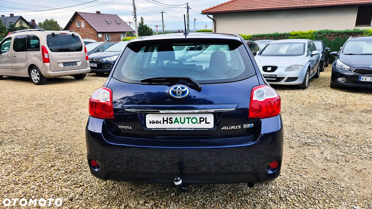 Toyota Auris 1.8 HSD Luna - 19