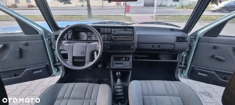 Volkswagen Golf - 12