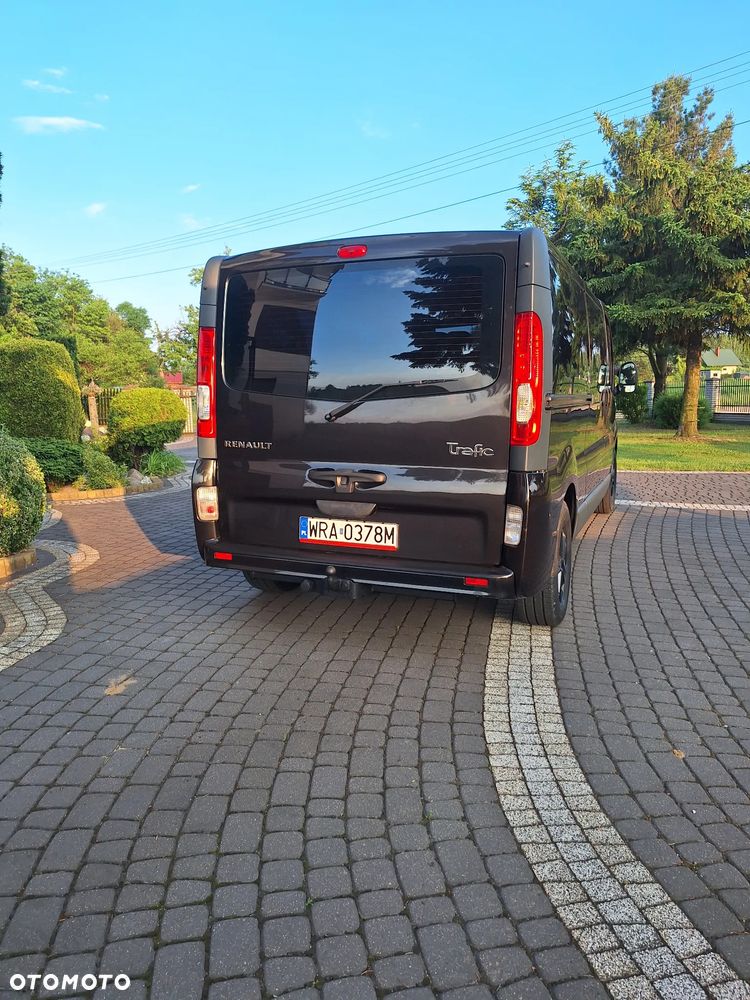 Renault Trafic FAP Grand Passenger Black Edition - 8