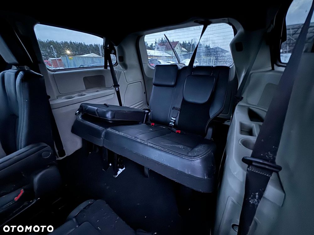 Dodge Grand Caravan 3.6 R/T - 15