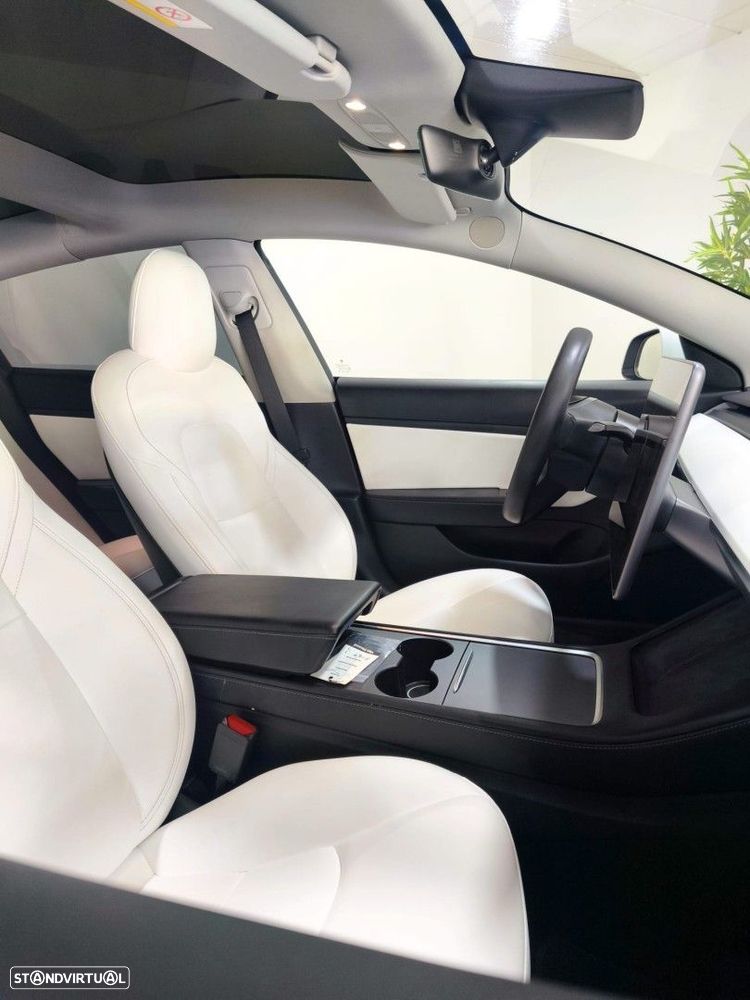 Tesla Model 3 Performance Dual Motor AWD - 17