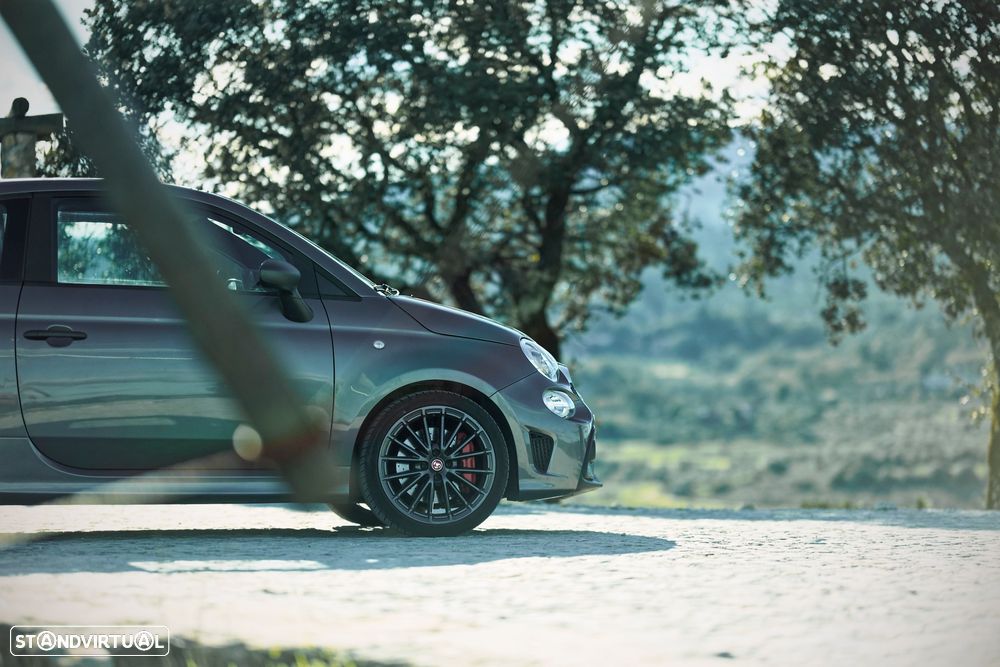 Abarth 695C 1.4 T-Jet - 5