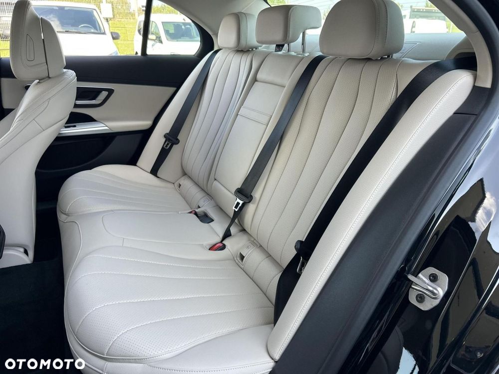 Mercedes-Benz Klasa E - 20