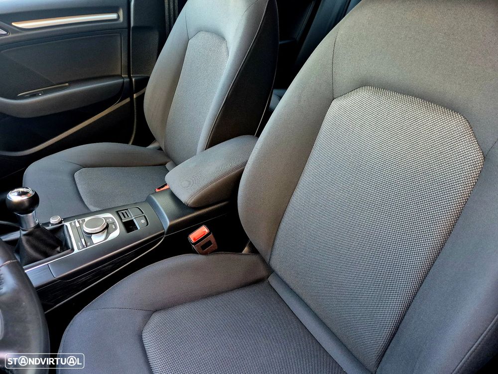 Audi A3 Sportback 1.0 TFSI Sport - 28