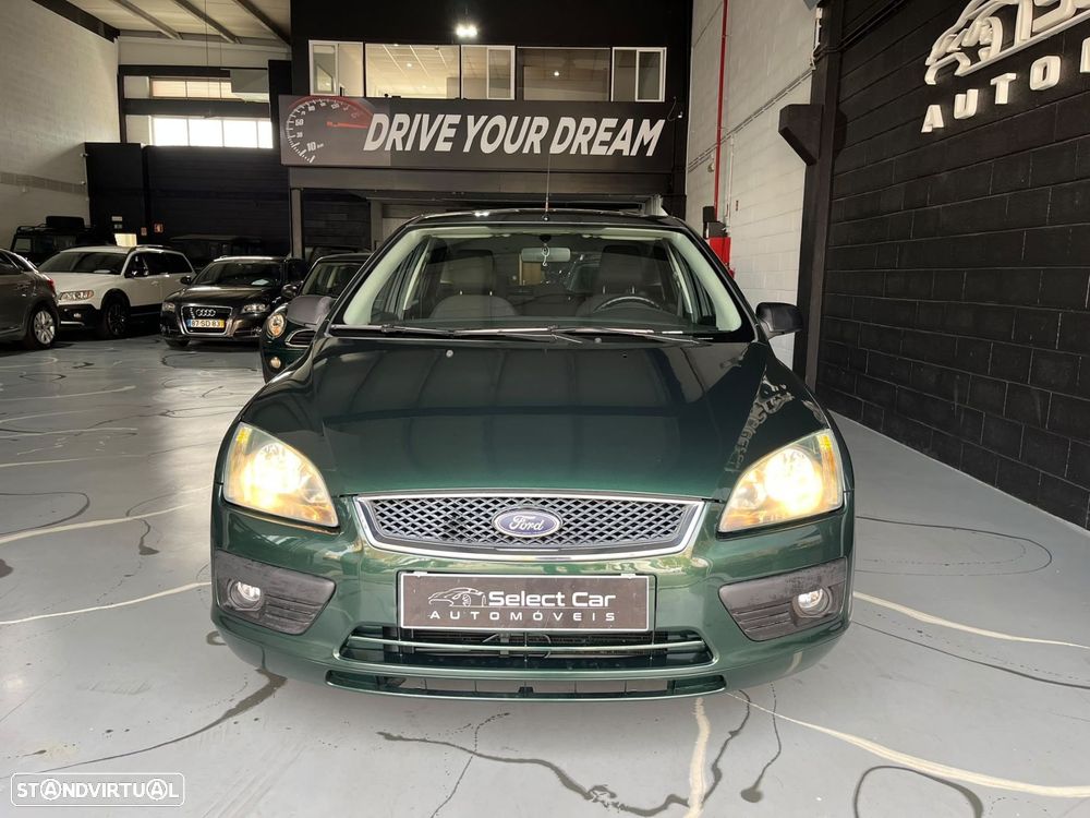 Ford Focus 1.4 16V Sport - 2
