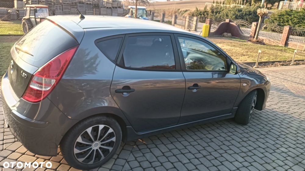 Hyundai i30 1.4 Comfort - 3