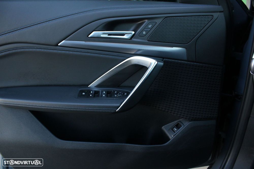 BMW iX1 xDrive30 Pack Desportivo M - 29