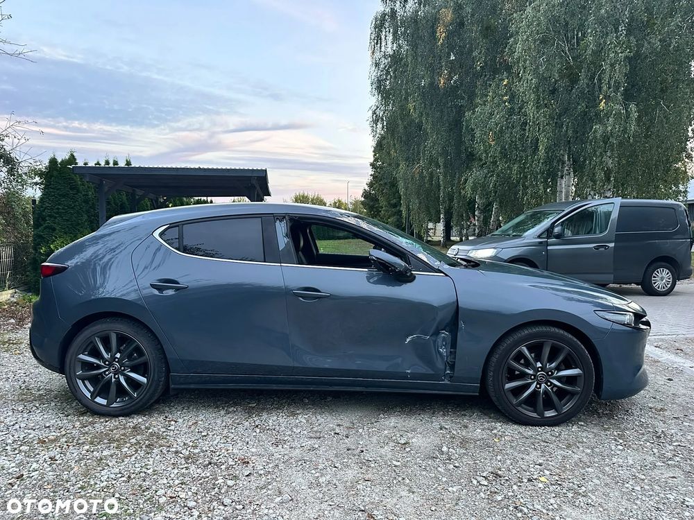 Mazda 3 - 5