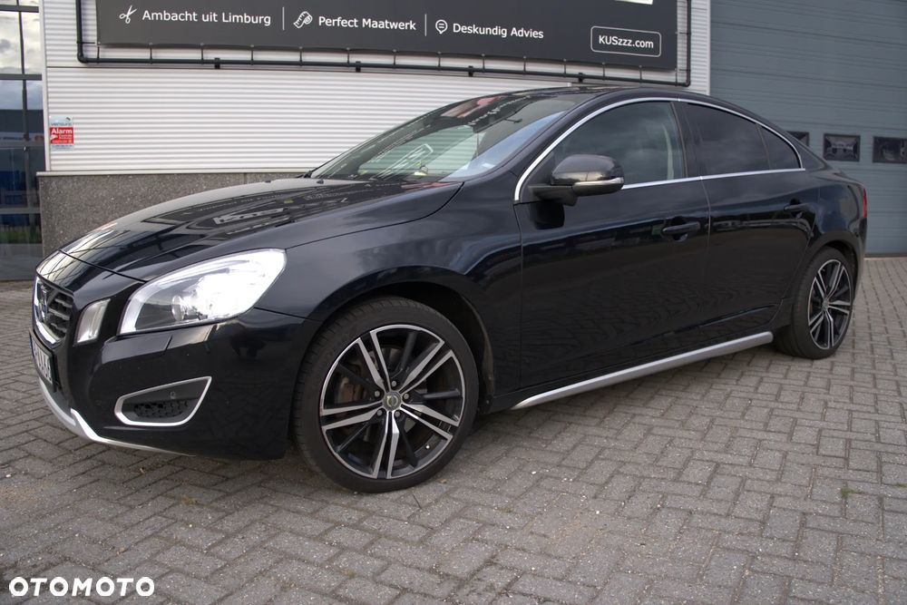 Volvo S60 T6 AWD Summum - 2