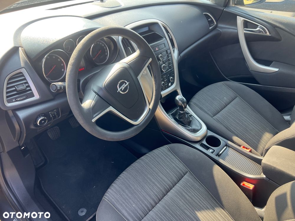 Opel Astra 1.6 Design Edition - 8