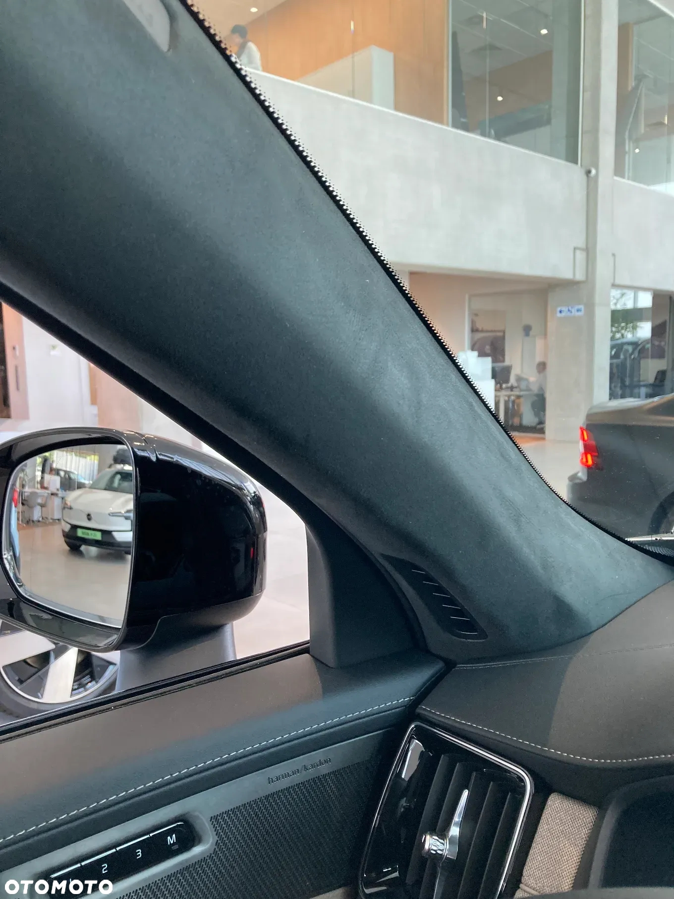 Volvo XC 90 T8 AWD Plug-In Hybrid Ultra Dark 7os - 24