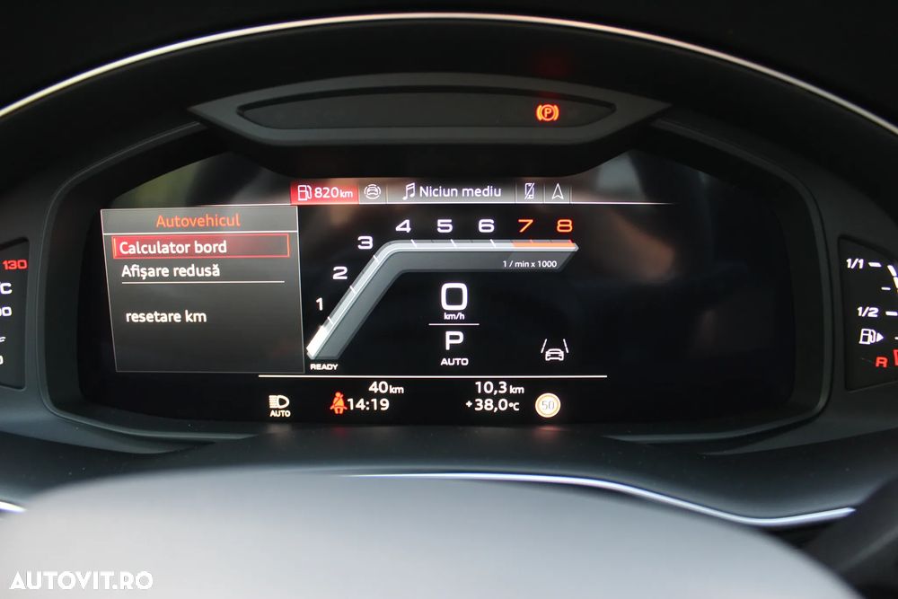Audi Q8 55 TFSI quattro Tiptronic MHEV - 12