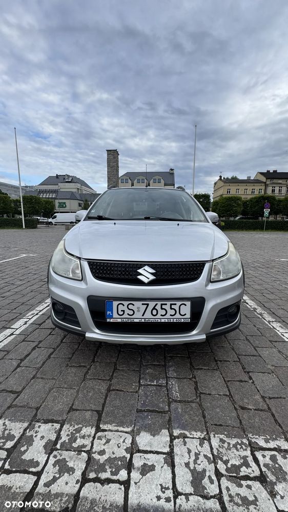 Suzuki SX4 1.6 Comfort Plus - 4