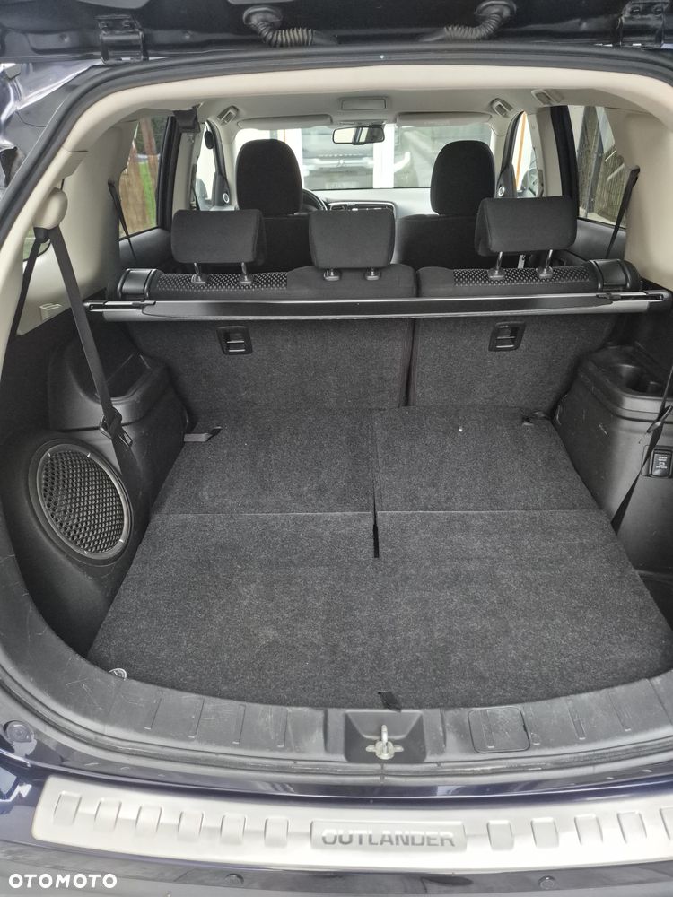 Mitsubishi Outlander 2.0 Intense + SDA 4WD CVT - 13