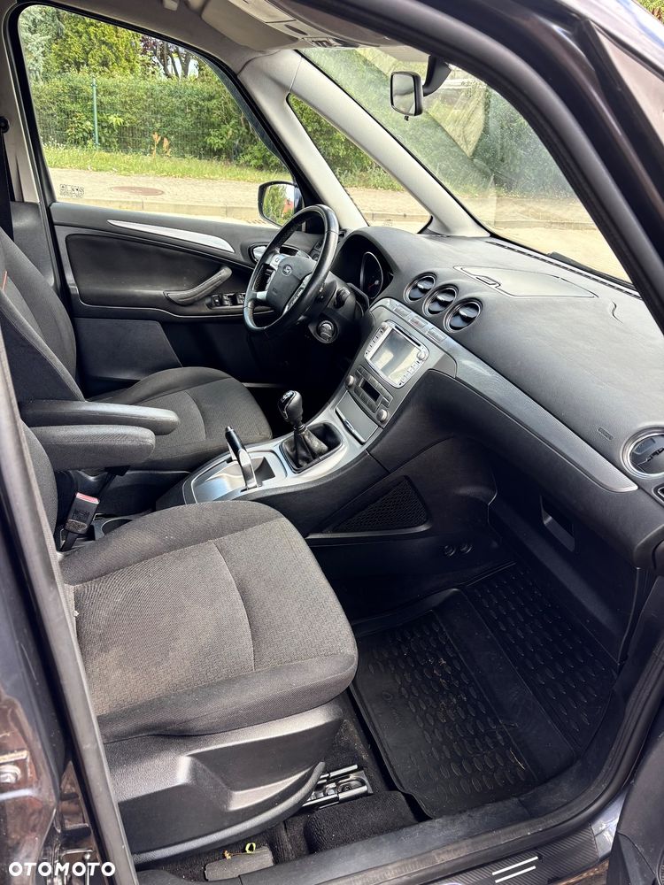 Ford Galaxy 2.0 TDCi DPF Titanium - 11