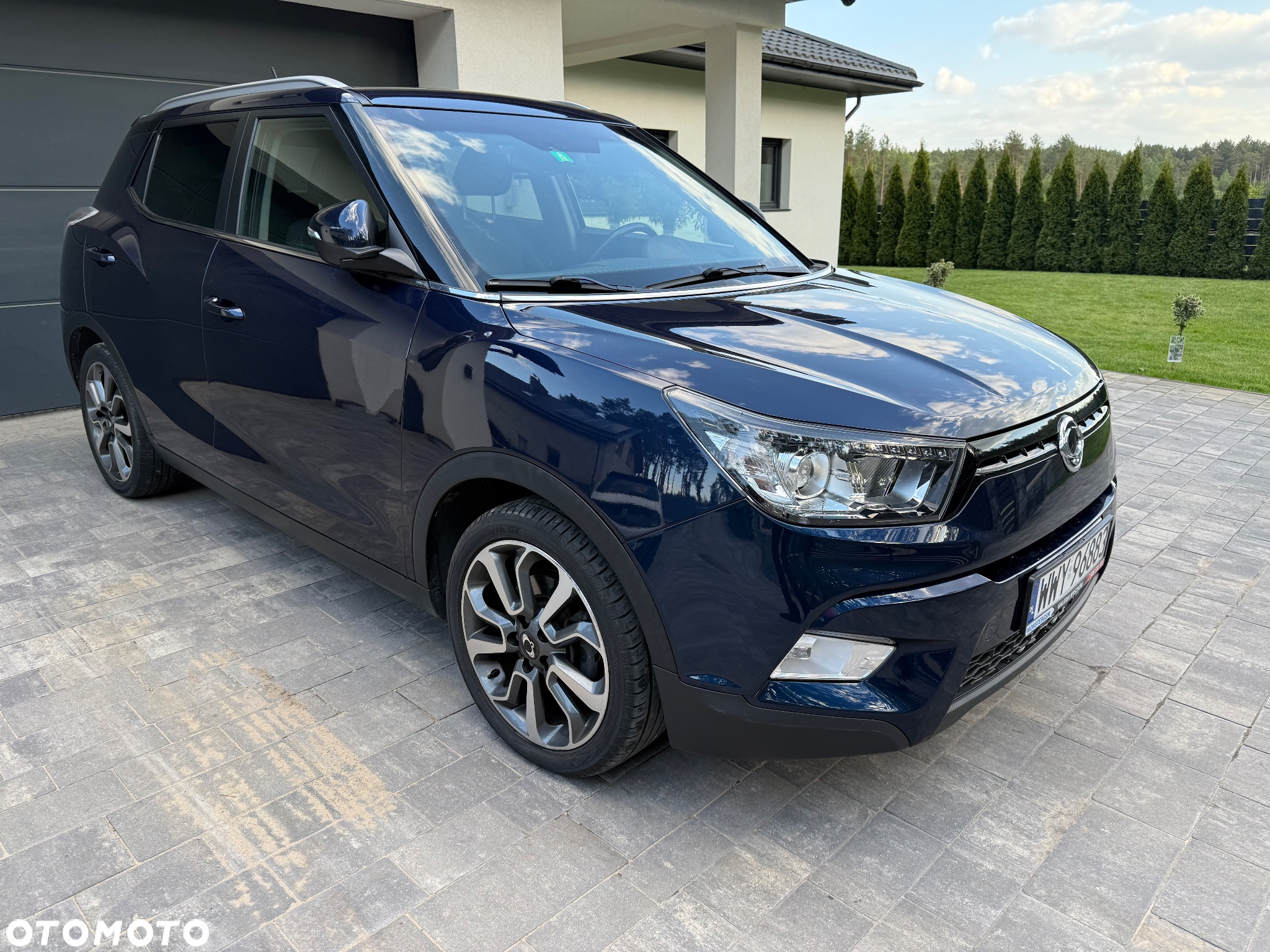 SsangYong/KGM Tivoli - 4