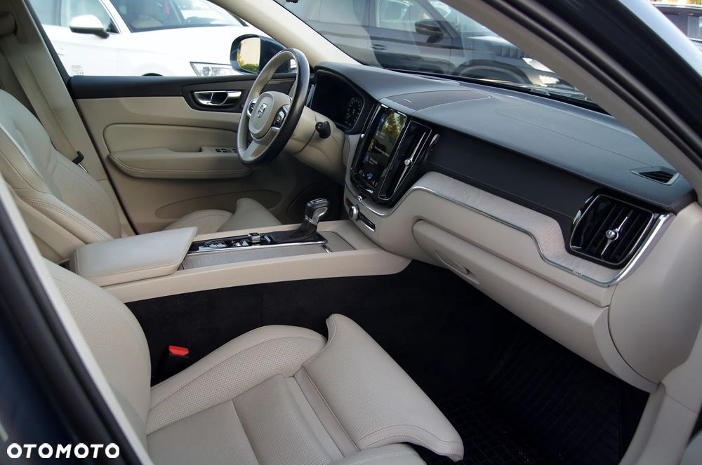 Volvo XC 60 T5 AWD Geartronic Inscription - 16