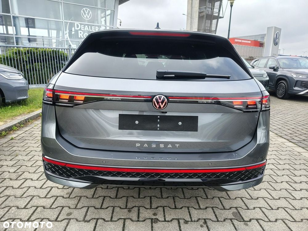 Volkswagen Passat - 7