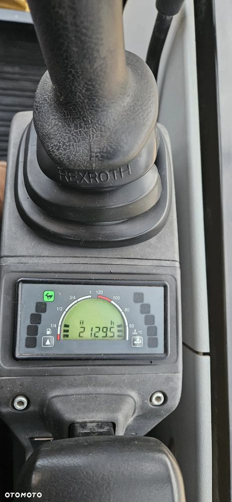 Caterpillar 302.7 D - 13