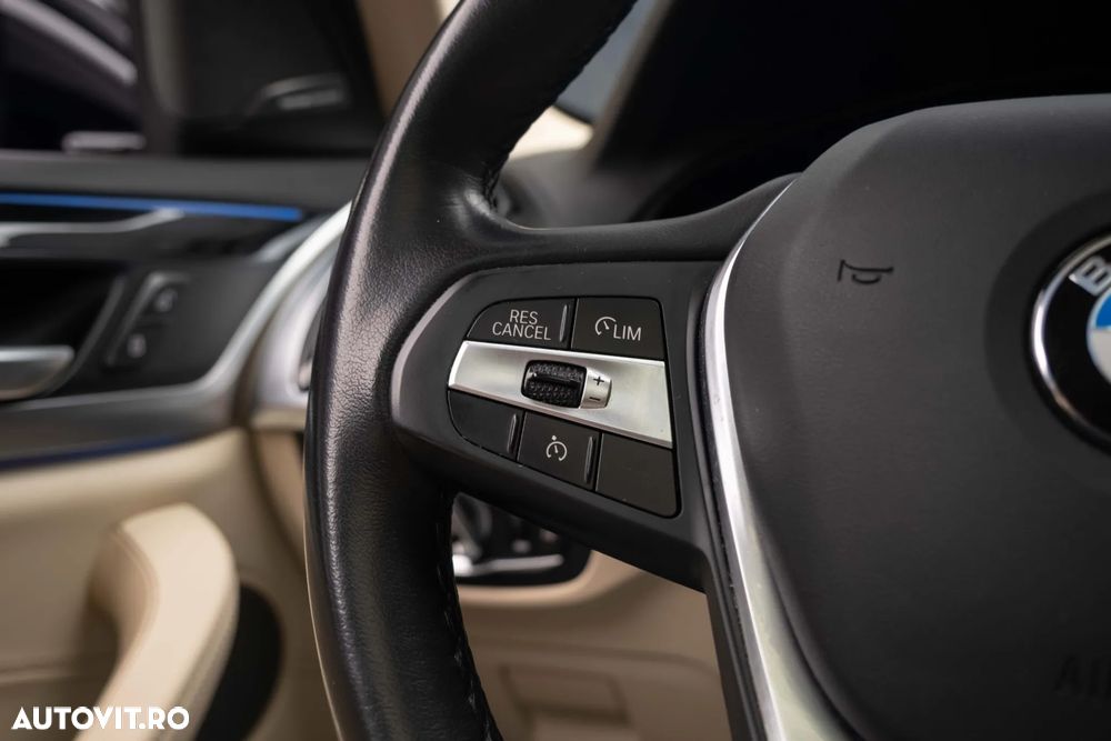 BMW X3 xDrive30e AT PHEV - 17