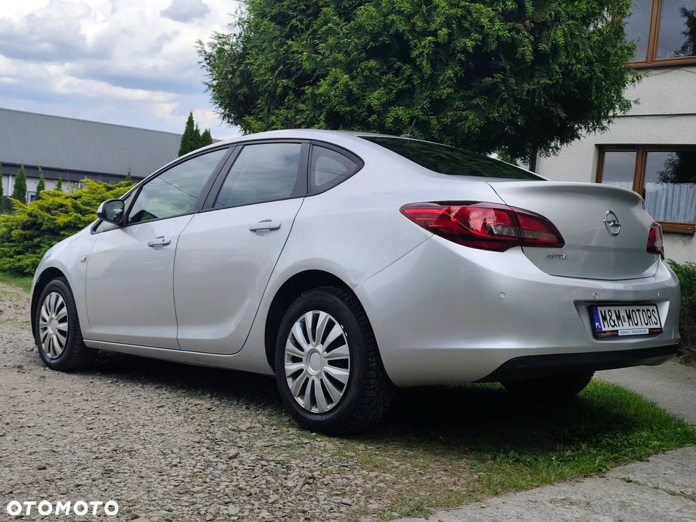 Opel Astra 1.6 Active EU6 - 5