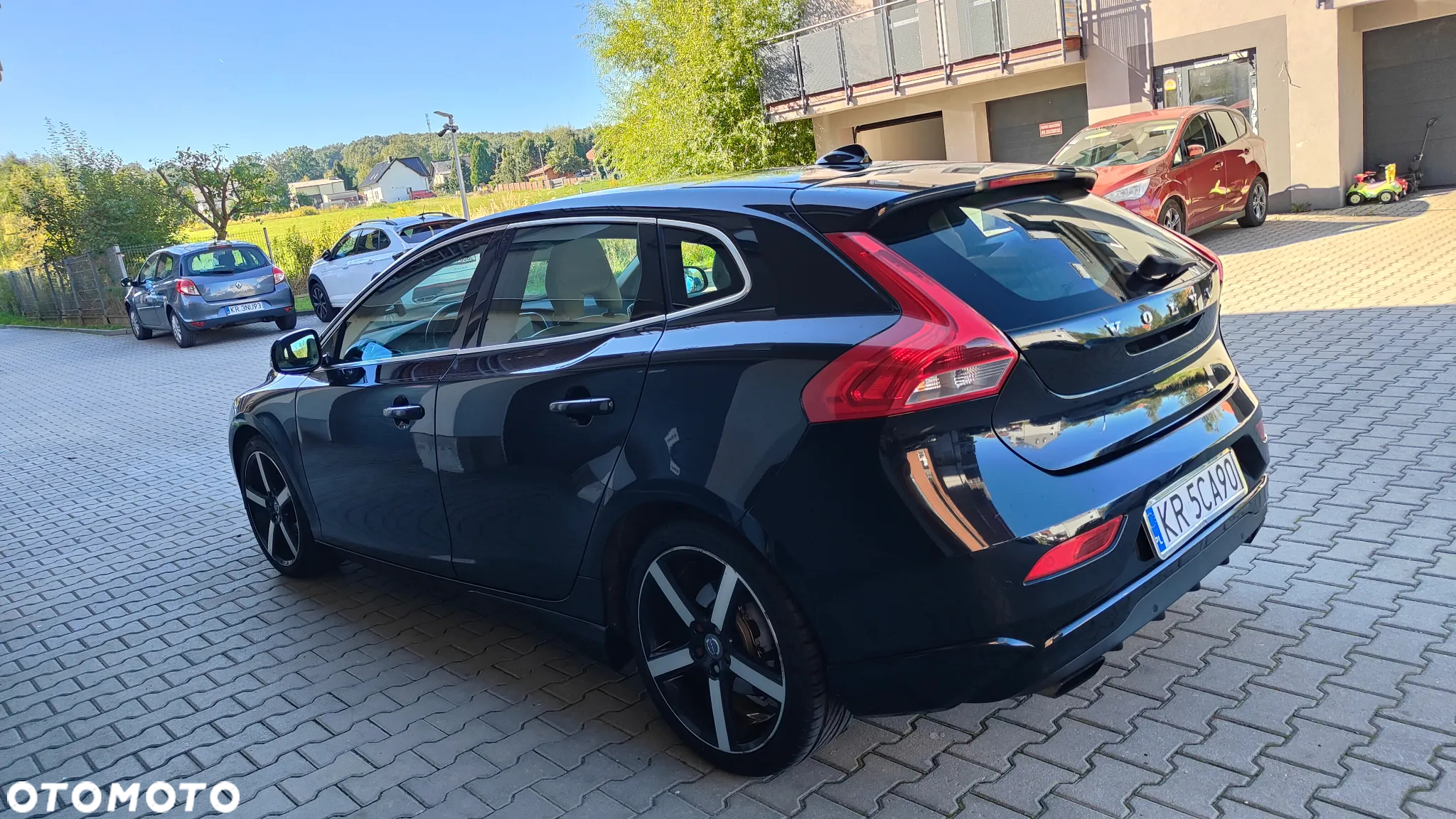 Volvo V40 D2 R-Design Summum - 4