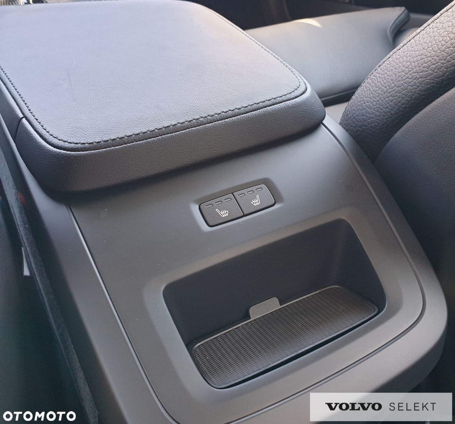 Volvo S90 - 17
