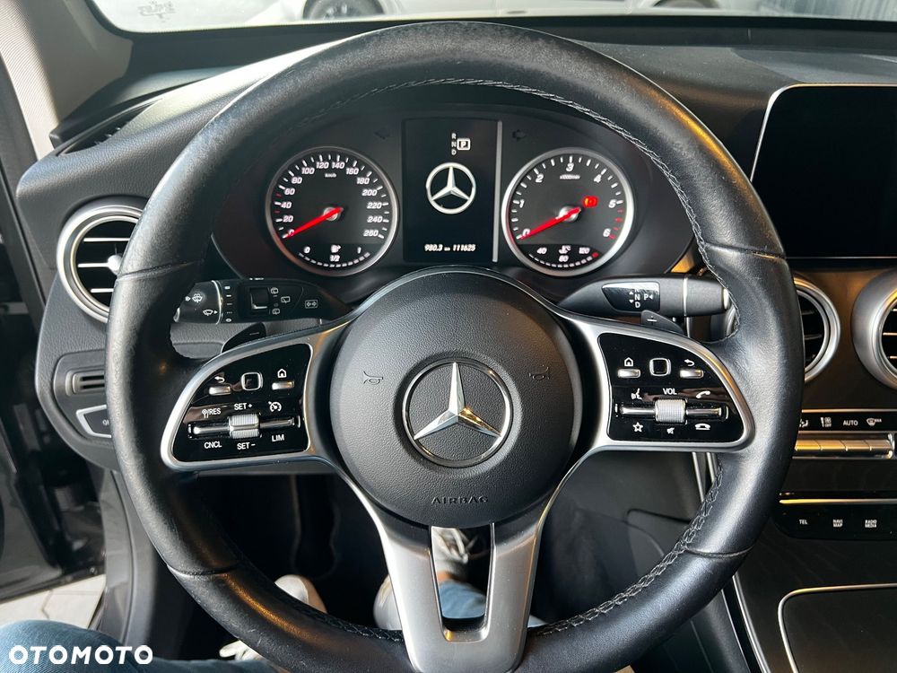 Mercedes-Benz GLC 200 d 4-Matic Business Edition - 11