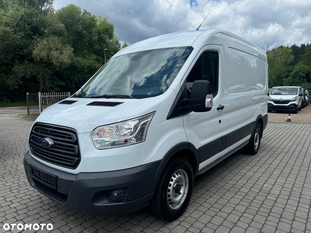 Ford Transit - 1