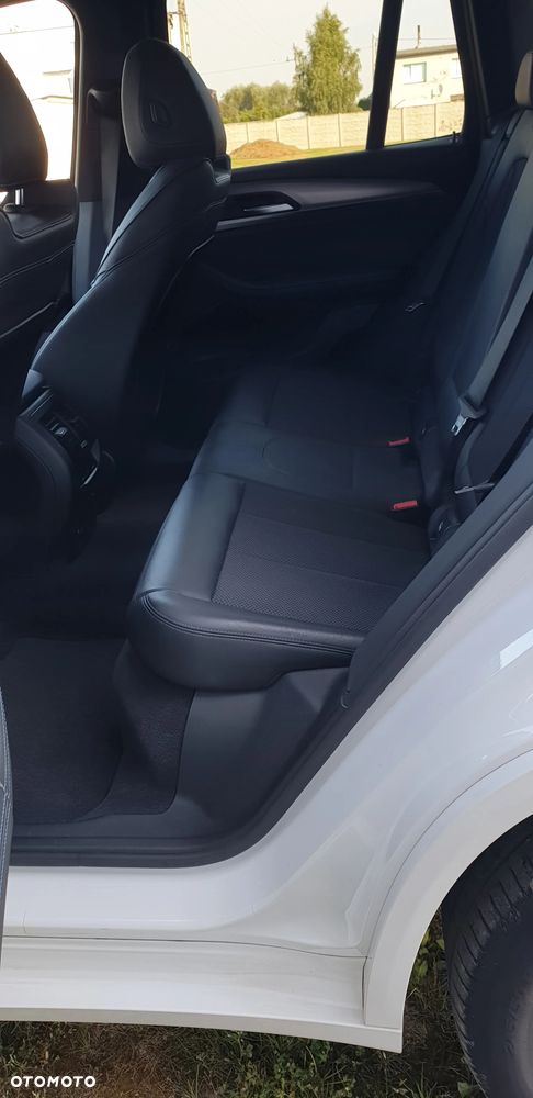 BMW X3 xDrive20d - 19