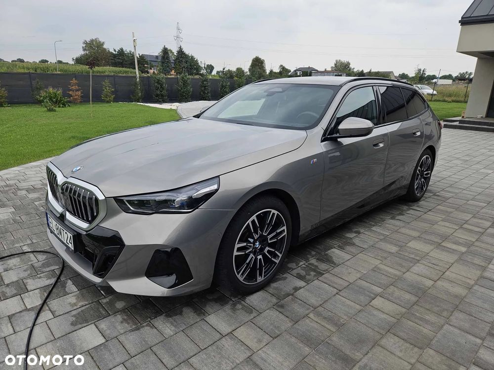 BMW Seria 5 520d xDrive mHEV M Sport - 3