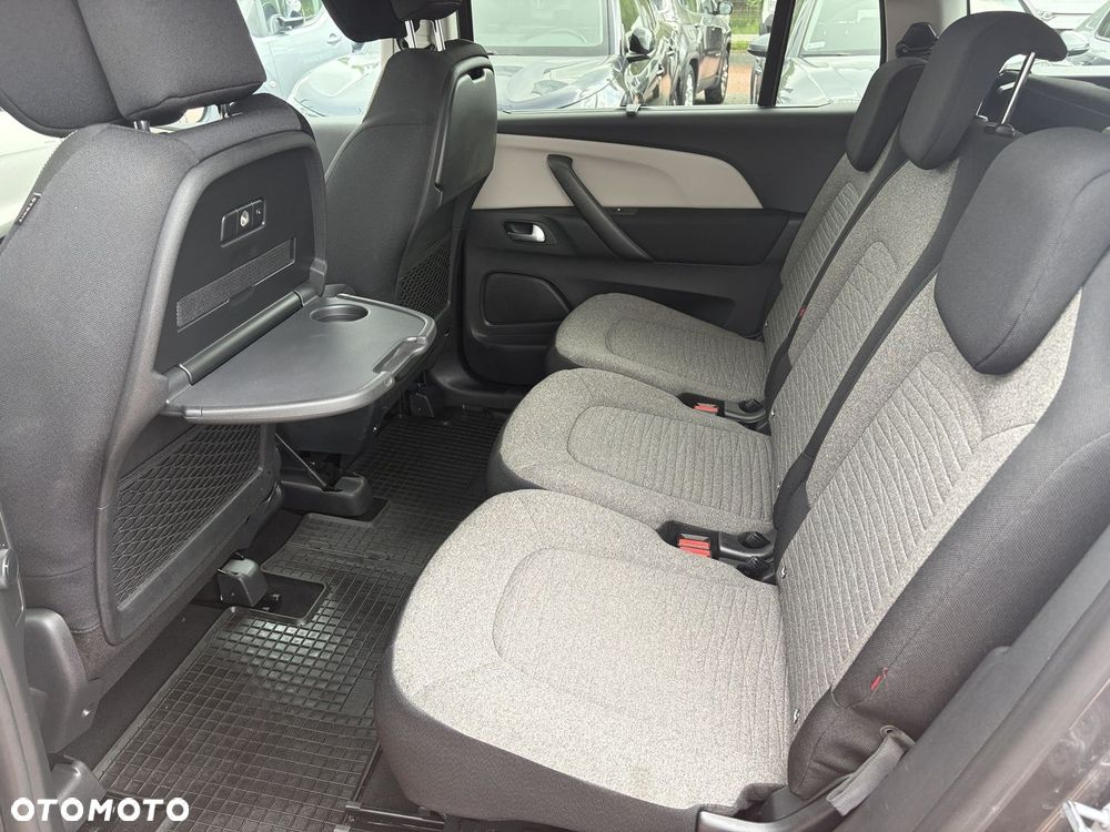 Citroën C4 Picasso 1.2 PureTech MoreLife S&S - 9