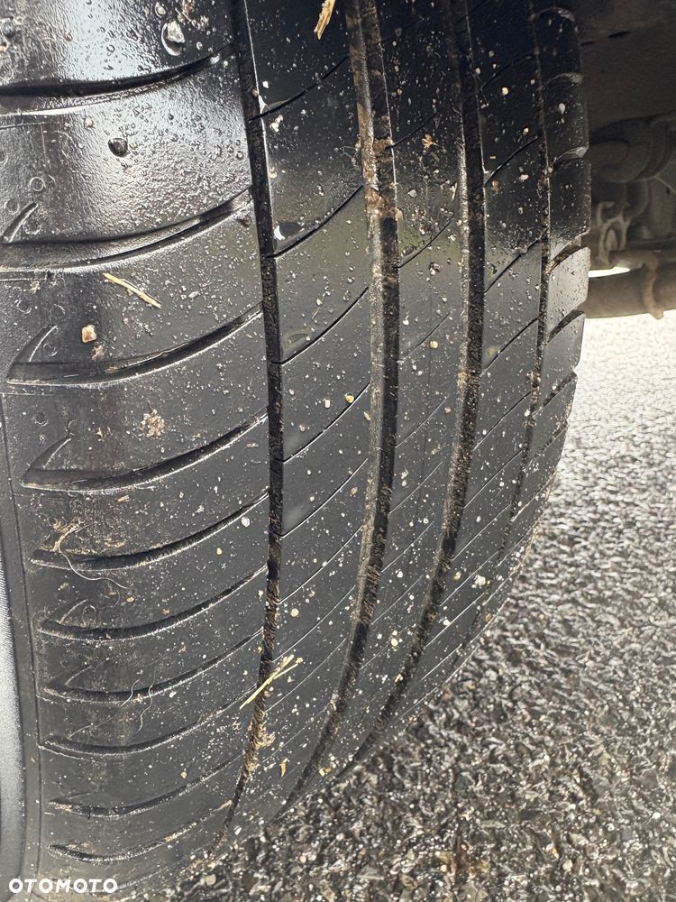 Nissan Qashqai 1.3 DIG-T N-CONNECTA - 16