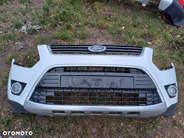 Zderzak przedni Ford Kuga Mk 1 kolor 58 Biały