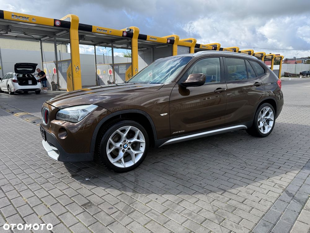 BMW X1 xDrive20d - 1