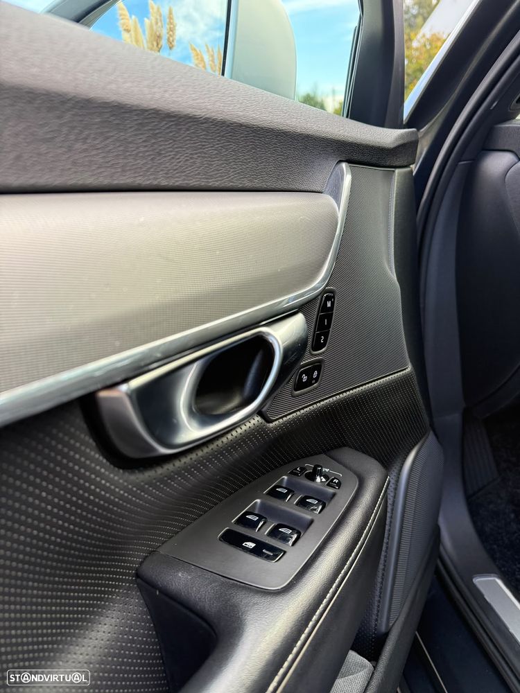 Volvo V90 - 13