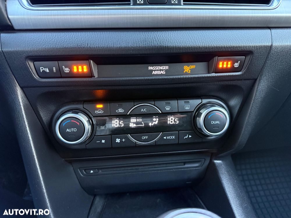 Mazda 3 SKYACTIV-G 120 Exclusive-Line - 24