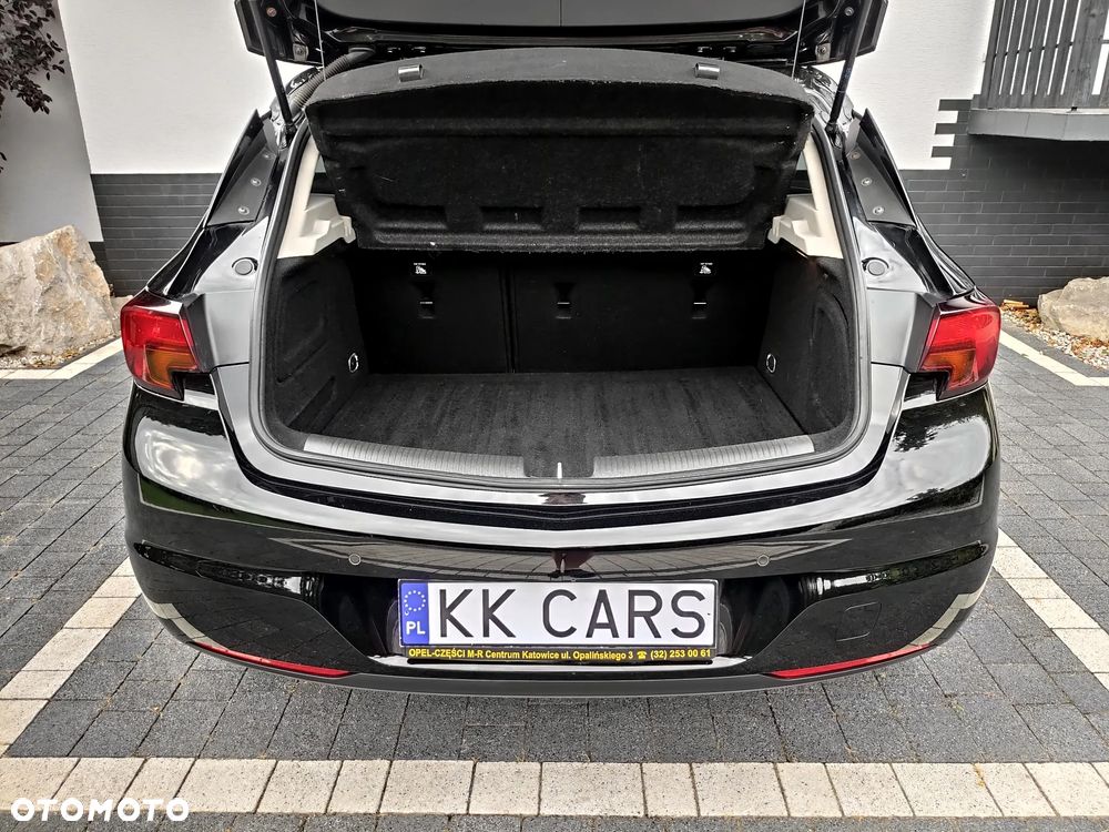 Opel Astra 1.4 T Elite - 10