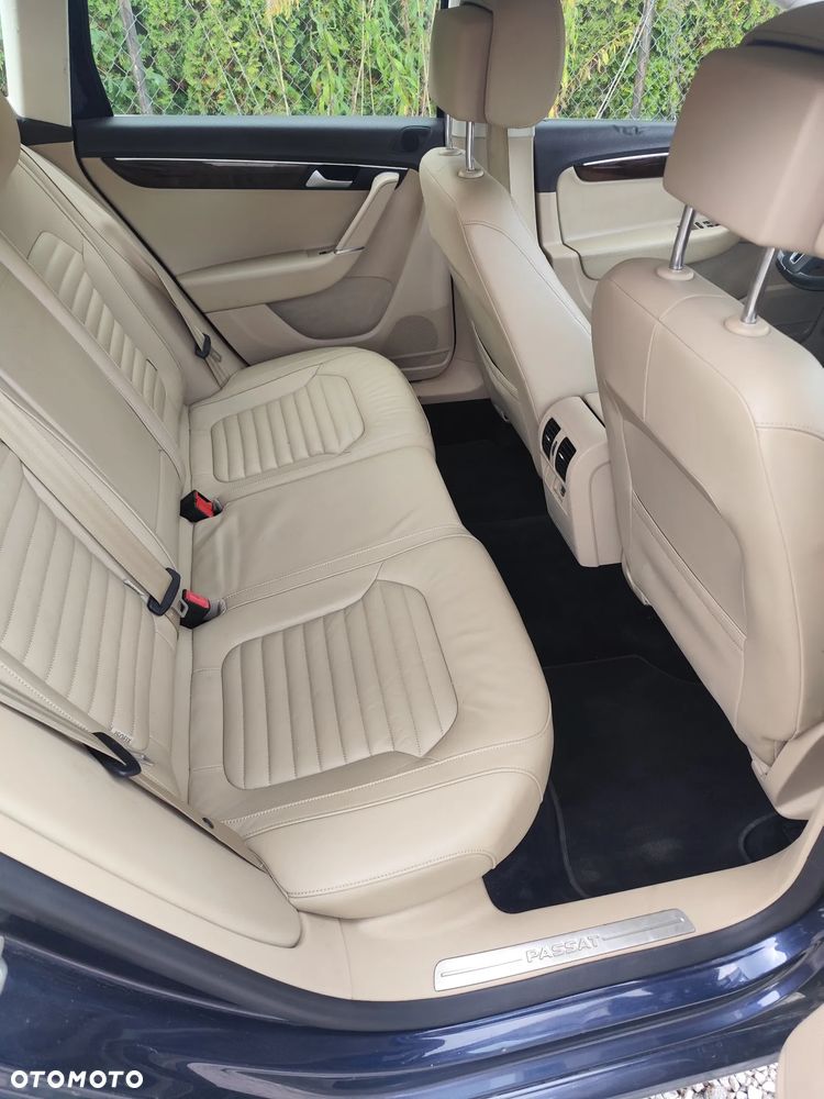 Volkswagen Passat 2014 photo 5