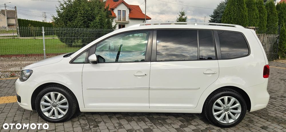 Volkswagen Touran 2.0 TDI DPF Highline DSG - 23