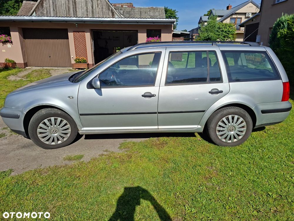 Volkswagen Golf 1.9 TDI 4Mot - 3