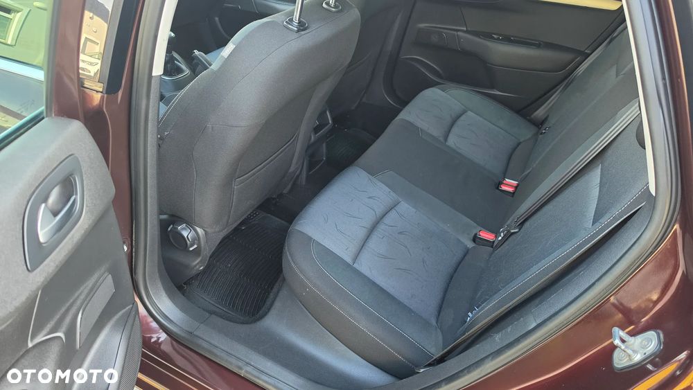 Citroën C4 VTi 120 Exclusive - 12