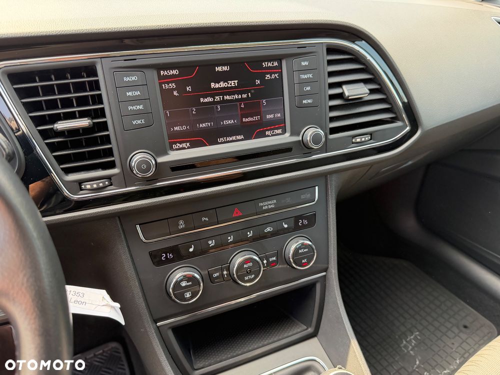 Seat Leon 1.4 TSI Start&Stop Style - 29